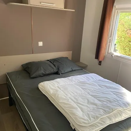 Chez Lulu A مكان تخييم